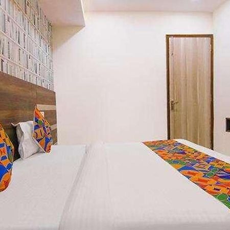 Fabhotel Welcome Residency Zirakpur Exterior photo