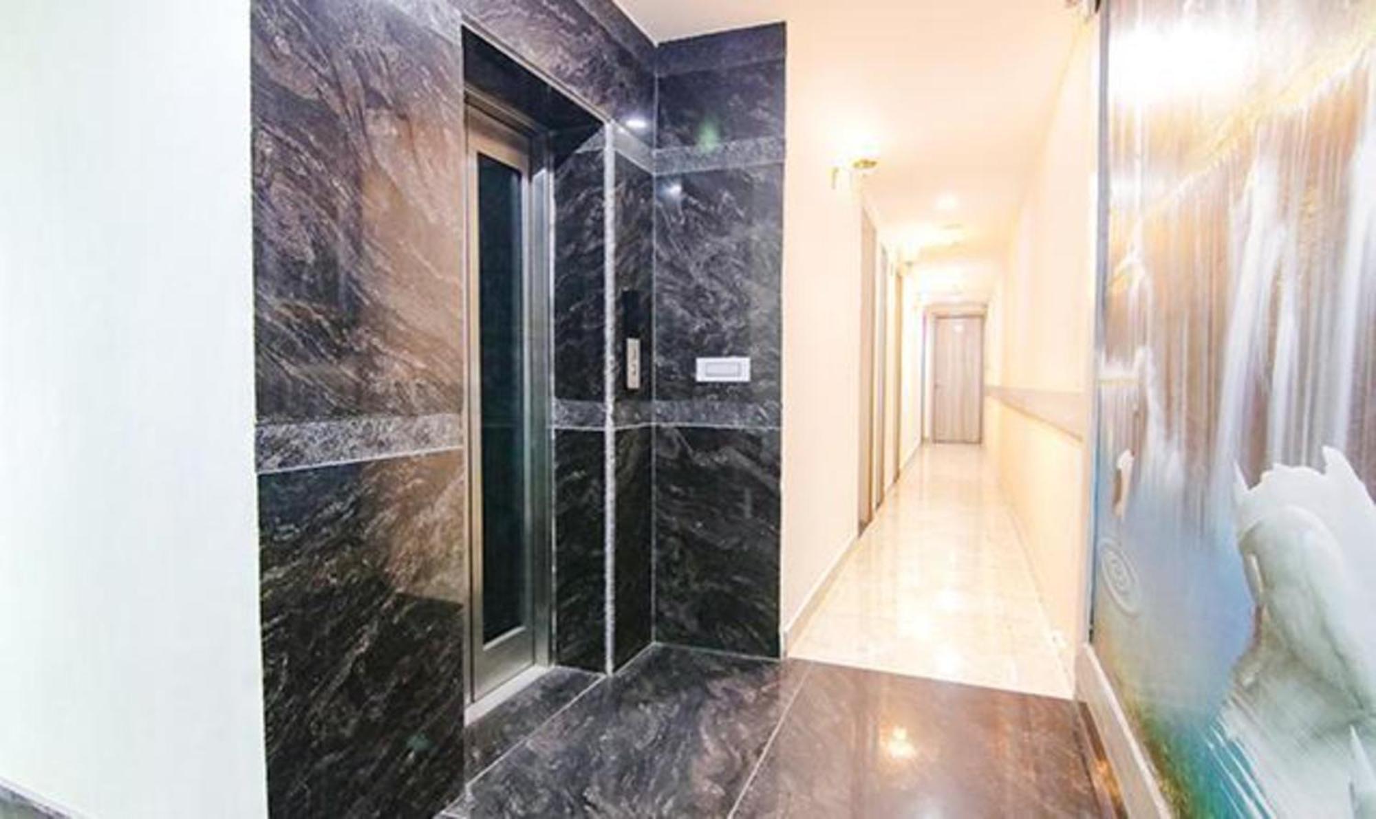 Fabhotel Welcome Residency Zirakpur Exterior photo