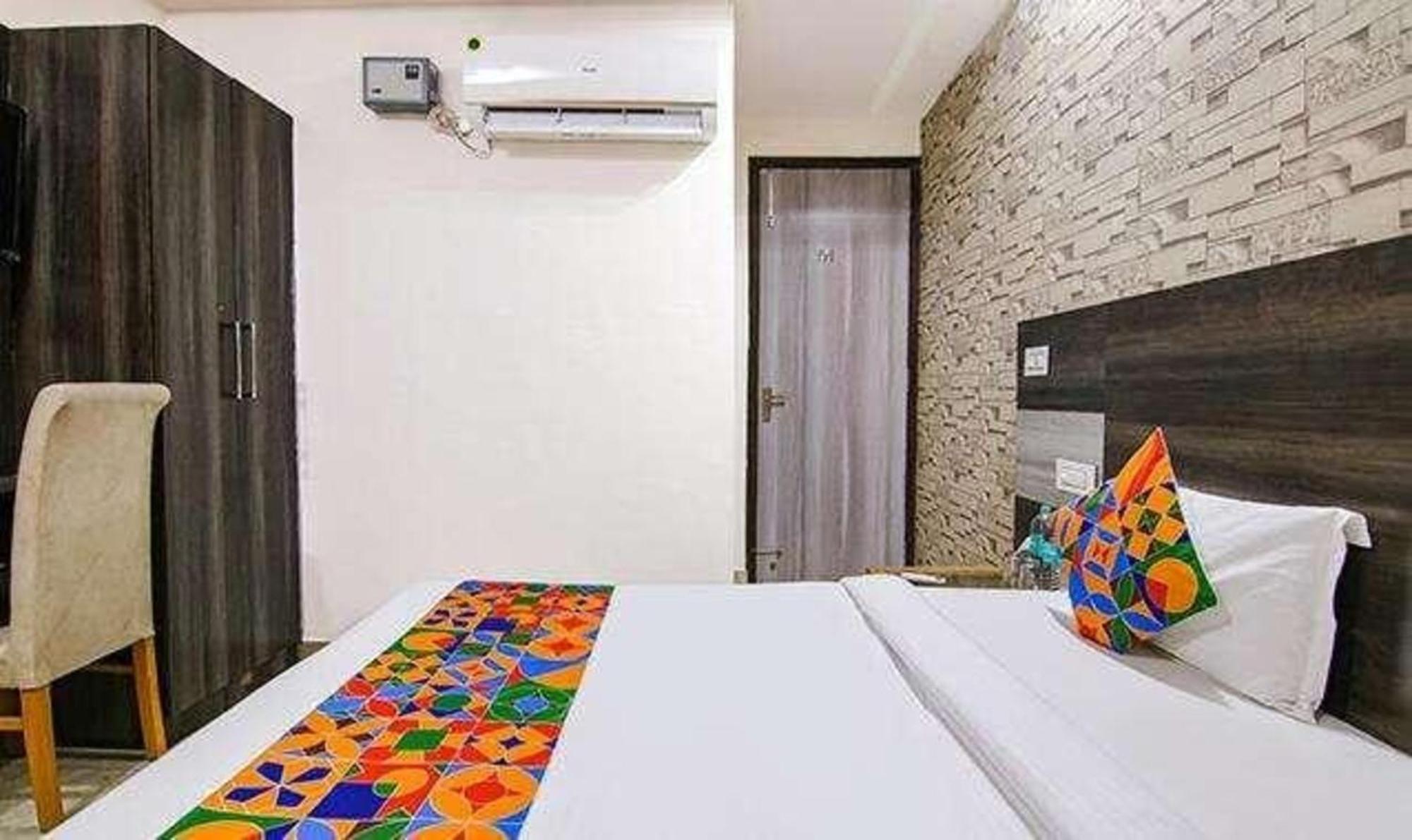 Fabhotel Welcome Residency Zirakpur Exterior photo